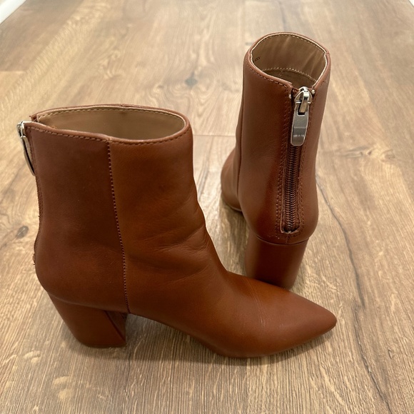 Size 5 - Steve Madden Women's Cognac Booties - Picture 12 of 13